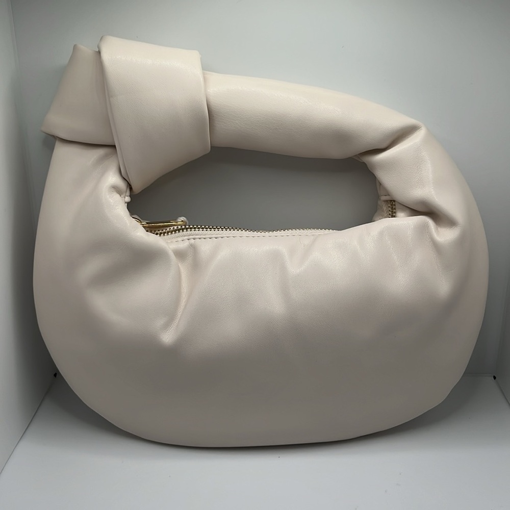 NWT MELIE BIANCO ALEXANDRA VEGAN LEATHER TOP HANDLE PUFFY BAG - Picture 6 of 9
